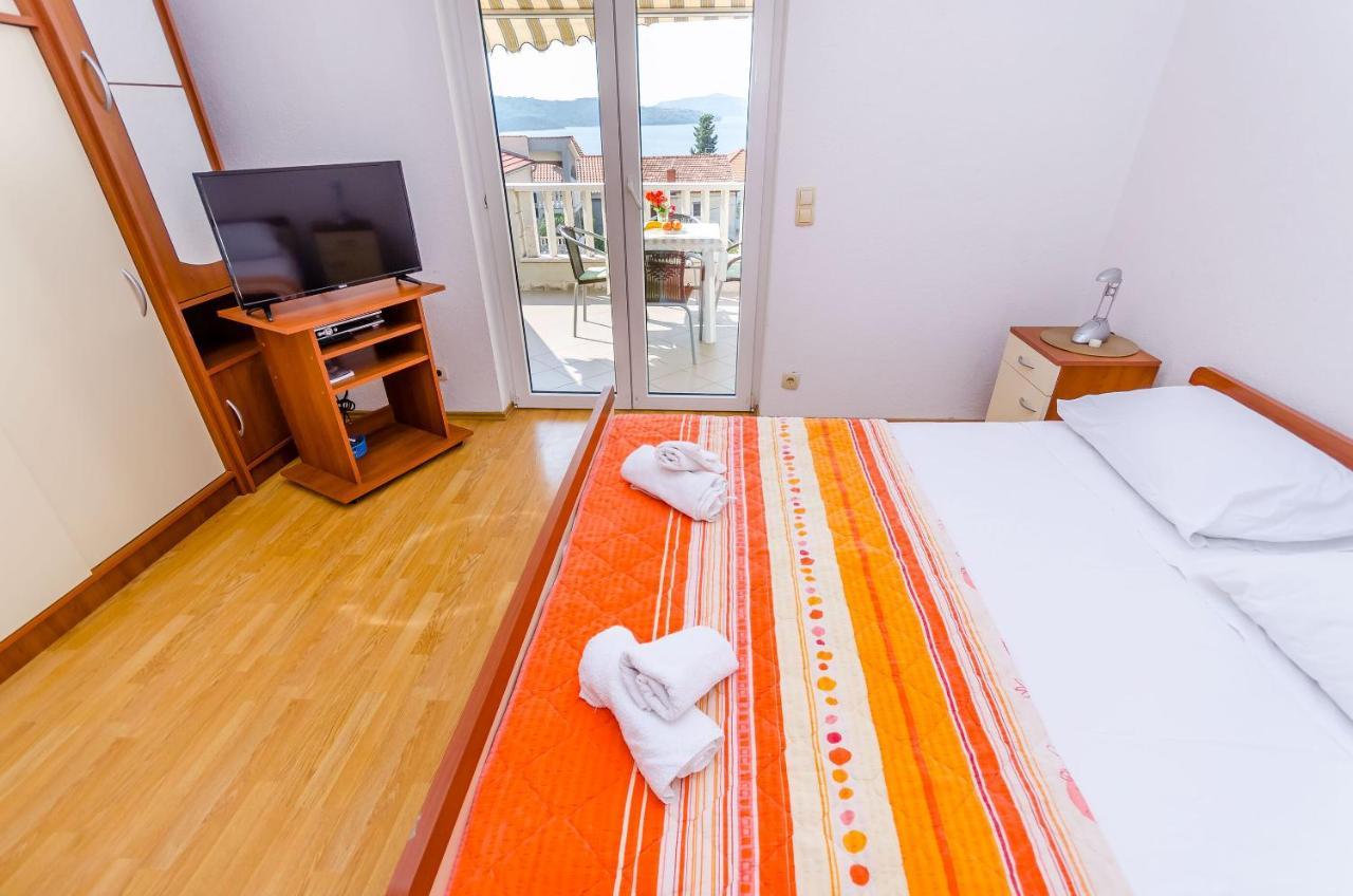 Apartments Tily Τρογκίρ Εξωτερικό φωτογραφία